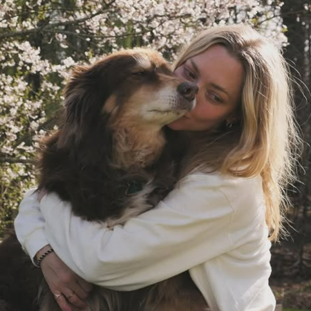 Amanda Seyfried has a pet dog which means more than family to her.